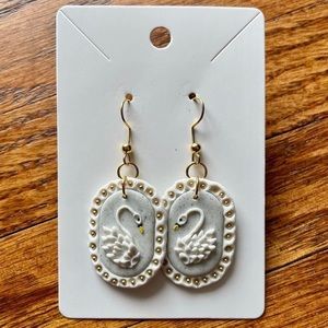 Blue Willow Boutique Earrings